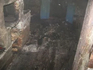 В Рогачевском районе сельчане вытащили человека из огня, но было поздно