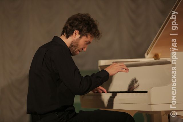 4E6A8398.JPG