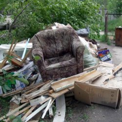Как организовывают вывоз мусора из квартиры.jpg