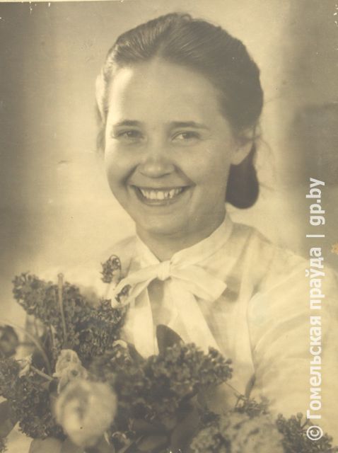 Нина КАЛАБЫНИНА. БЕРЛИН. МАЙ 1945 ГОДА.jpg