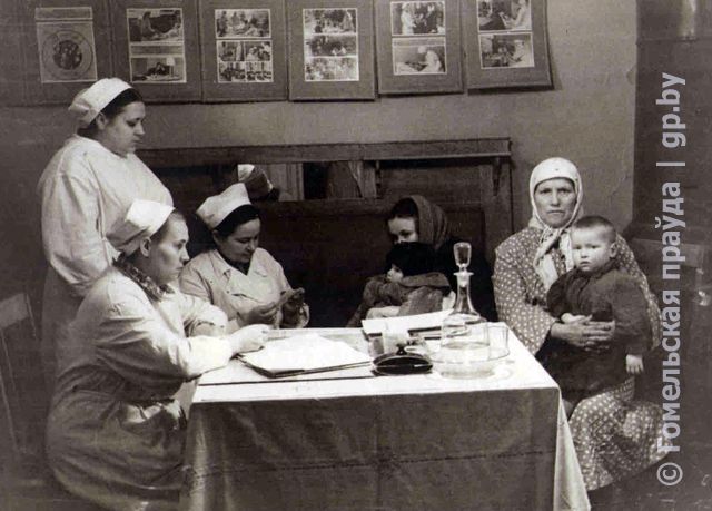 Приемный покой детской больницы, 1956г..jpg Приемный покой детской больницы, 1956г..jpg