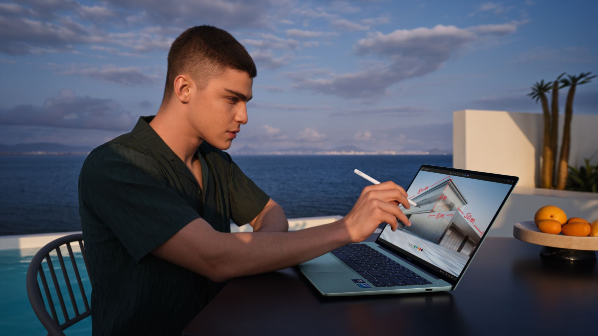 Huawei MateBook 14 (1).jpg Huawei MateBook 14 (1).jpg