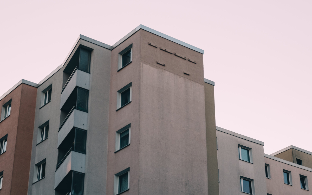 apartment-building-below-pink-sky.jpg apartment-building-below-pink-sky.jpg