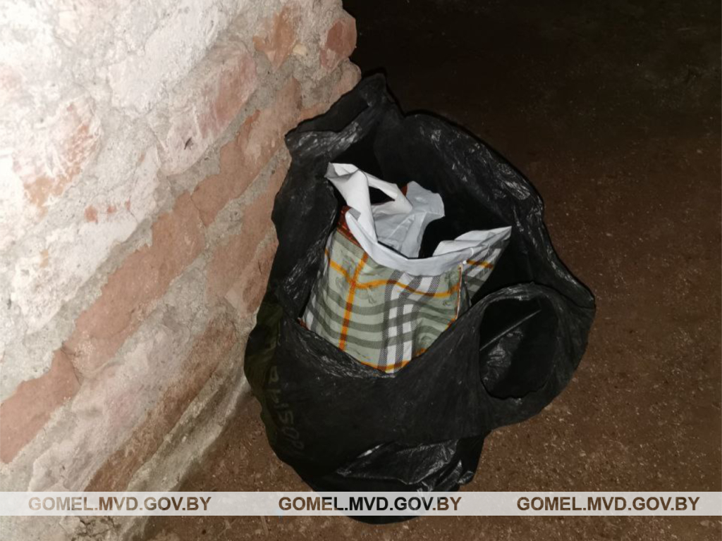 В Калинковичском районе задержан местный житель с партией насвая 