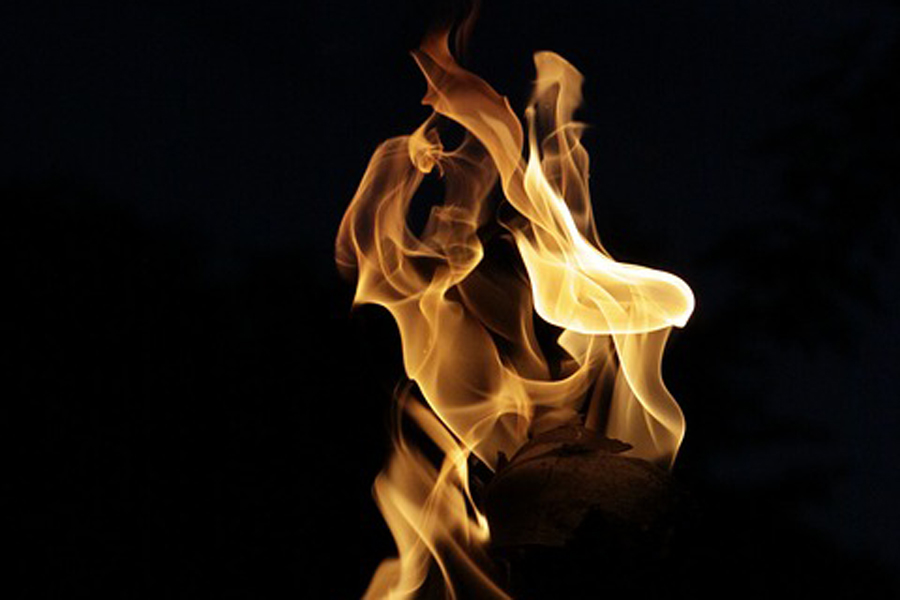 fire-649289_960_720.jpg