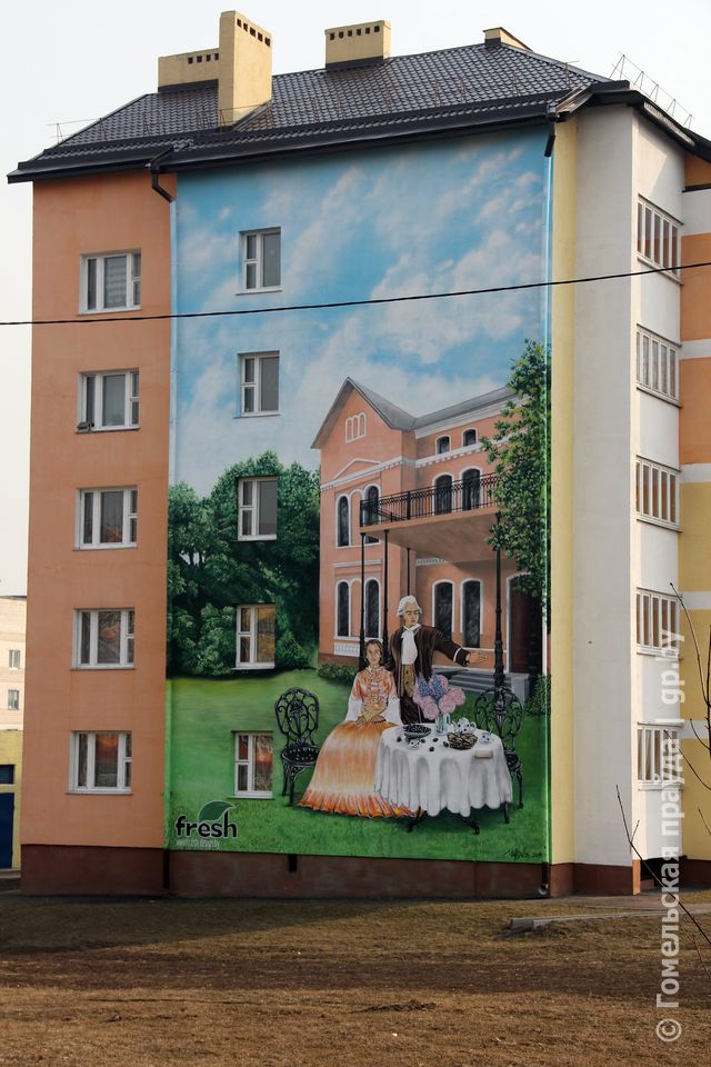 В нынешнем туристическом сезоне Чечерск встречает гостей по-графски.jpg