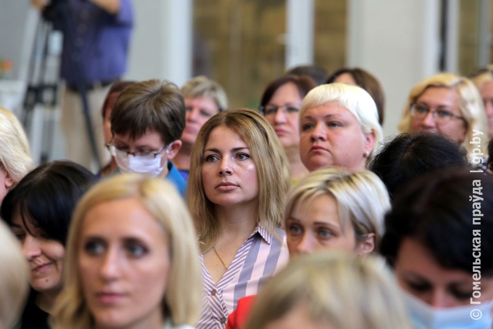 В Гомеле чествовали лучших педагогов областного центра
