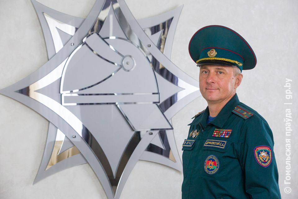 IMGL2305.jpg IMGL2305.jpg