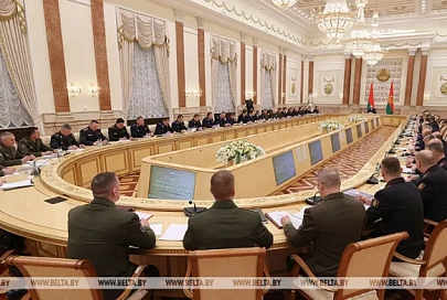 Лукашенко потребовал избавиться от махрового бюрократизма в работе МЧС