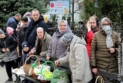 Православные отмечают Великую субботу 