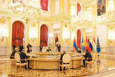 Первая полностью очная встреча с 2019 года. Лукашенко принял участие в саммите ОДКБ в Москве