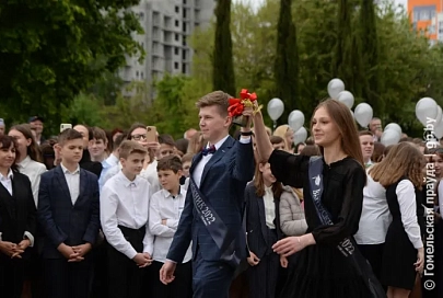 Последний звонок прозвенел в школах Гомеля