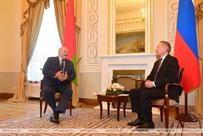 Лукашенко в Санкт-Петербурге встретился с губернатором Бегловым