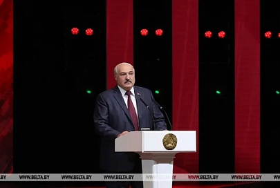"Вы нас не трогайте, и мы вас не тронем".  Александр Лукашенко приказал взять под прицел центры принятия решений
