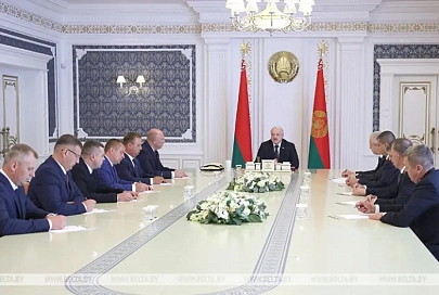 Новые руководители в районах и другие важные назначения. Подробности кадрового дня у Лукашенко
