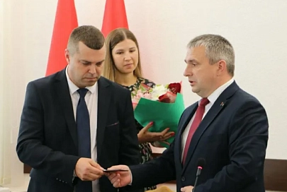 На сессии Житковичского райсовета депутатов в должности председателя райисполкома утверждён Николай Пьявко