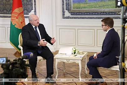"Можете меня за это ругать". Президент Беларуси объяснил, как связаны голод и диктатура