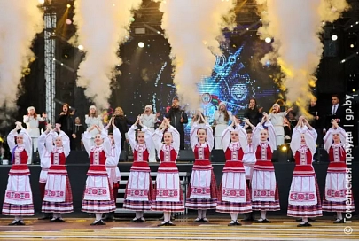 На площади Ленина в Гомеле состоялся праздничный концерт, посвященный Дню машиностроителя