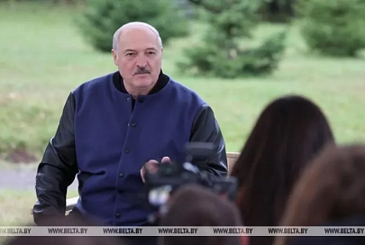 Лукашенко рассказал, почему остается на посту Президента, хотя "уже осточертело"