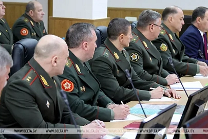 Президент Беларуси: Польша наращивает военные силы у белорусских границ, Литва пытается не отставать
