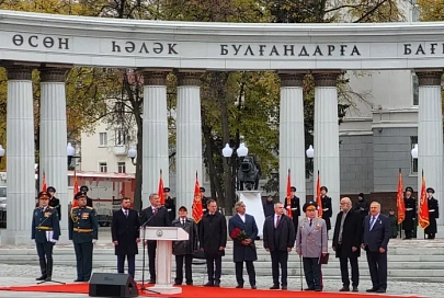 Делегация Гомельской области приняла участие в открытии памятника генералу Шаймуратову в Уфе