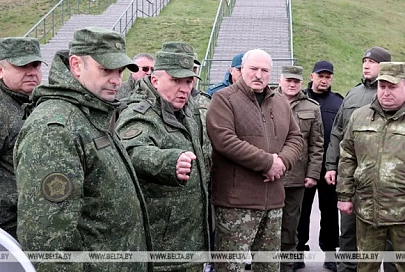 Глава государства: танкам быть, и мы будем их модернизировать