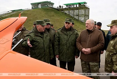 Лукашенко о белорусских беспилотниках: все системы работают неплохо, спрос на них уже большой
