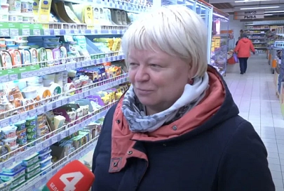 Депутат Палаты представителей Нацсобрания РБ Жанна Чернявская проверила в Речице цены