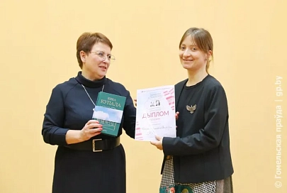Под хештегом. В библиотеке имени А. Герцена подвели итоги видеоопроса и фотоакции, посвященных Янке Купале и Якубу Коласу 