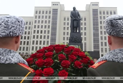 Лукашенко: идеи Октябрьской революции остаются реальной альтернативой колониальной политике капитализма