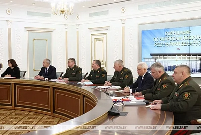 Хренин: мы обязаны реагировать на обстановку вокруг Беларуси и готовить свои Вооруженные Силы к обороне
