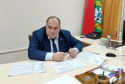 «Не хочу быть нахлебником у государства». Шесть человек обратились на прием к первому заместителю председателя облисполкома Дмитрию Козелу