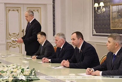 "Помашите им рукой и перекреститесь". Президент распорядился, что делать с оставленными иностранцами предприятиями