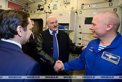 "Возглавил бы станцию". Олег Новицкий о возможности полета Лукашенко в космос