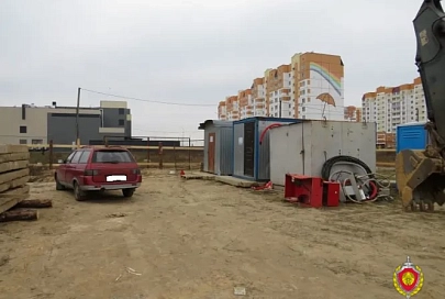 В Речице на сторожа напал неизвестный, приставил нож к горлу и требовал ключи от машины
