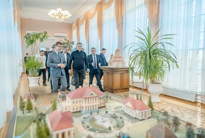 Делегация Башкортостана посетила жемчужину Гомеля – дворцово-парковый ансамбль