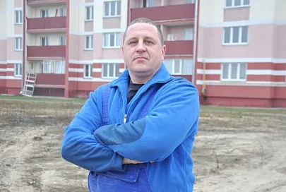 Мужской поступок Вячеслава Болдина: житковчанин спас из огня женщину с детьми