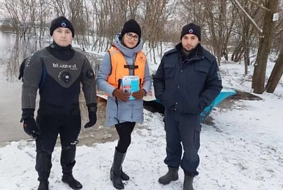 Лодочная переправа между Старым Селом и Поляновкой в Ветковском районе продолжает работать