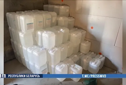 В Мозыре ликвидировали нелегальный склад спиртного