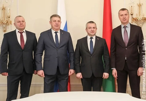 Вышли на новый уровень: перспективы сотрудничества обсудили губернаторы Гомельской и Брянской областей