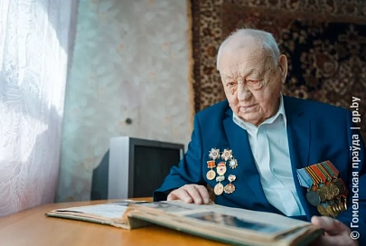 Ветеран Олег Плиндов прошел огненными дорогами Западного, Калининского и 3-го Белорусского фронтов, а после стал педагогом и литератором