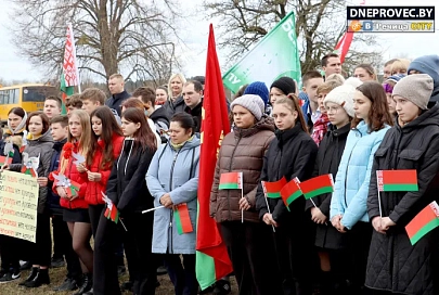 Митинг-реквием, посвященный 80-летию со дня трагических событий в Хатыни во время Великой Отечественной войны, прошел у захоронения жертв войны в Первомайске Речицкого района