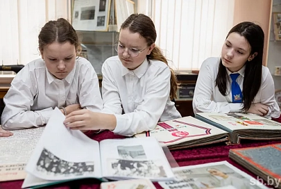 Как школьники из Лопатино на каникулах изучают историю родного края
