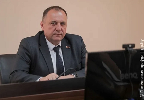 Ветковчанин 8 месяцев пытается вернуть зарплату, которую ему не заплатили на сельхозпредприятии  