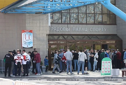 Праздник хоккея в Гродно: через несколько часов станет известен чемпион Беларуси