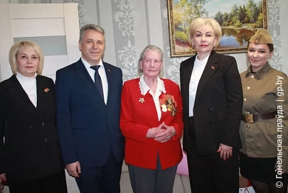 Сегодня в Калинковичах чествовали участницу Великой Отечественной войны Галину Леликову