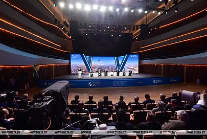 Президент Беларуси: Россия рискнула бросить вызов однополярному миру, и мы рядом