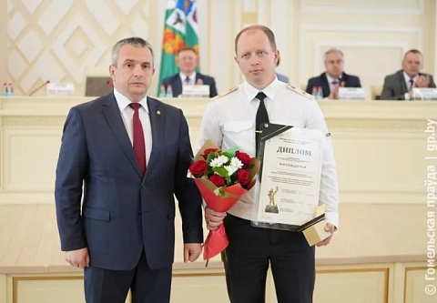 По зову сердца: в облисполкоме наградили победителей регионального конкурса МЧС "Спасатель года"