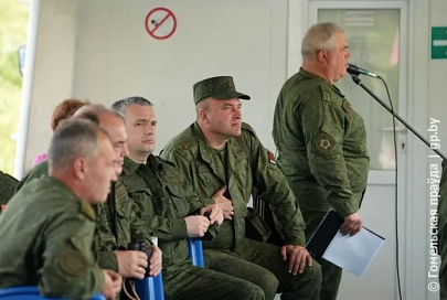Выживший взят в плен: в Гомеле провели розыгрыш практических действий войск по охране объекта территориальной обороны на воде