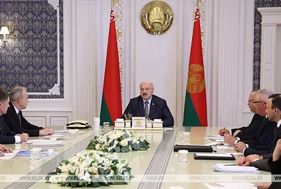 Президент Беларуси поставил задачу в 2024 году железобетонно определиться с системой поступления